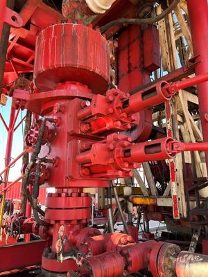 API 16 A 標準 7 1/16 インチ 3000psi ダブル・ラム・ボップ TFI トーンズアンド・シェーファー キャメロンタイプ