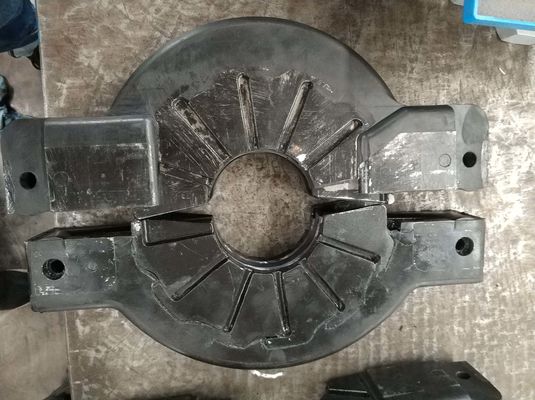 油田用余剰地掘削機 5000psi 13 5/8-5000PSI Ram BOP キャメロン U型